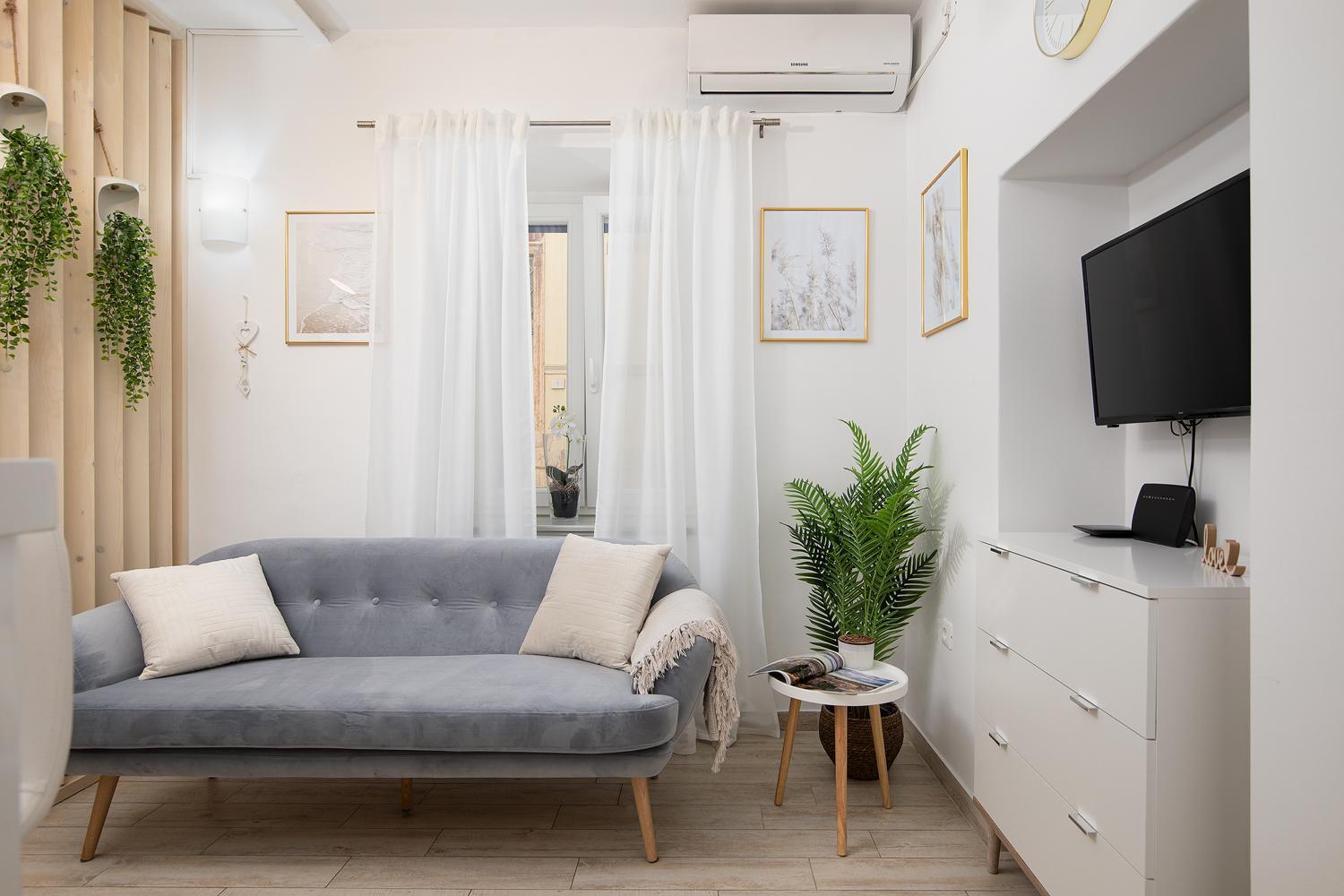 Elegant Apartment Next To Arena Pula Exterior photo